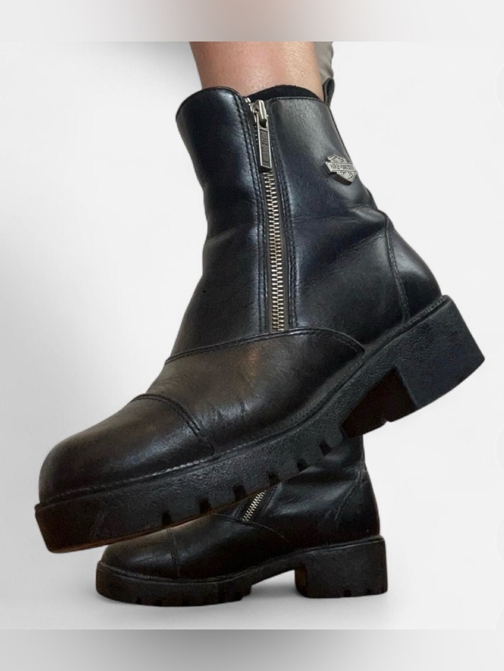 Harley-Davidson Black Leather Zip-Front Lug Boots